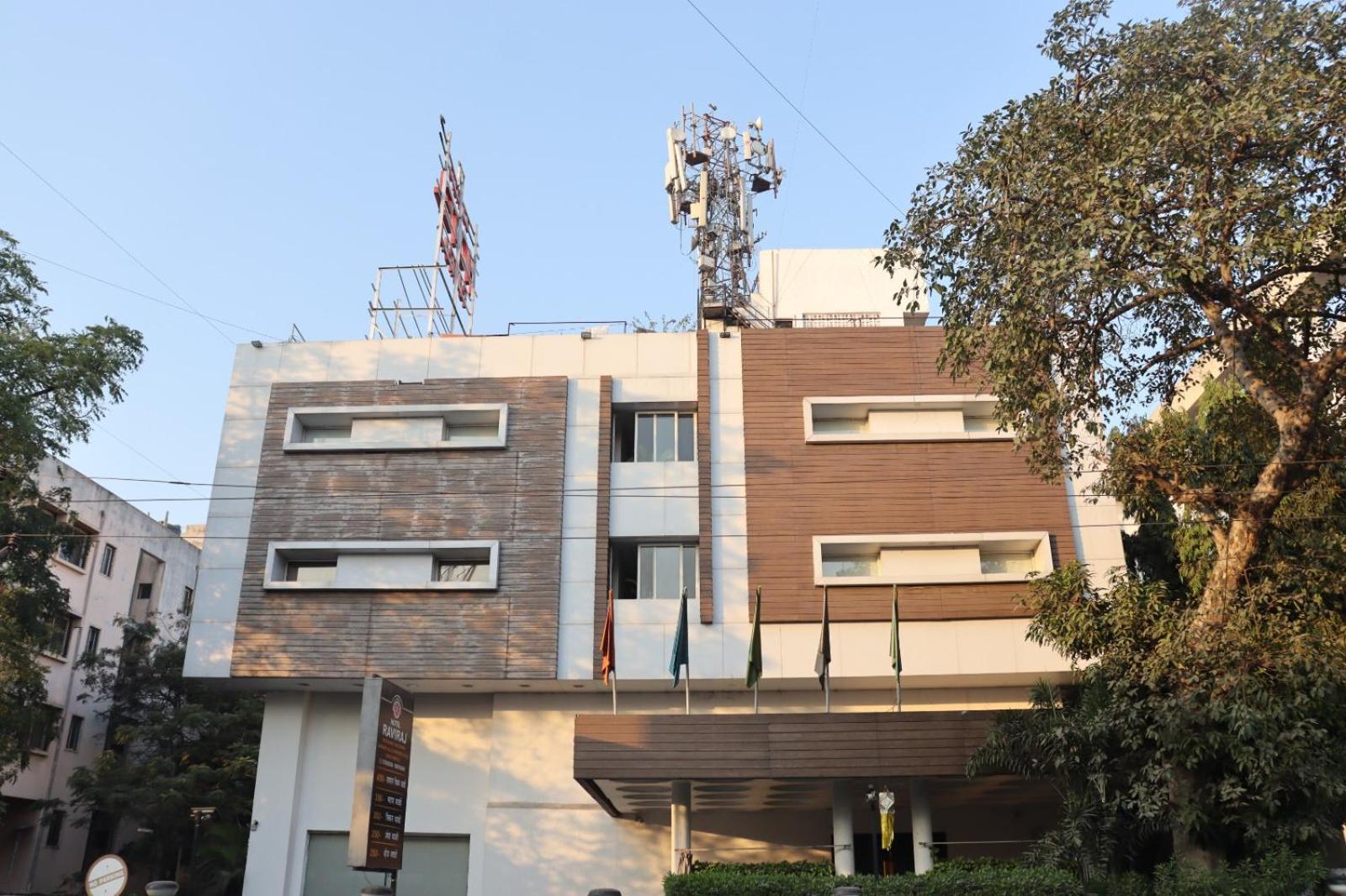 Hotel Raviraj, Chhatrapati Sambhaji Nagar Aurangabad  Buitenkant foto